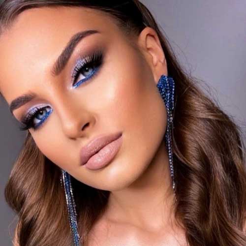 maquillaje-ojos-para-un-vestido-azul