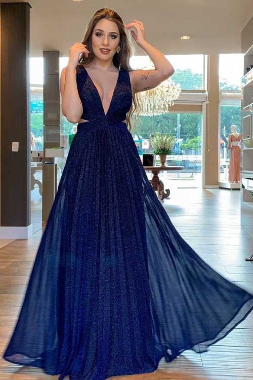 outfit-vestido-azul-damas-de-honor