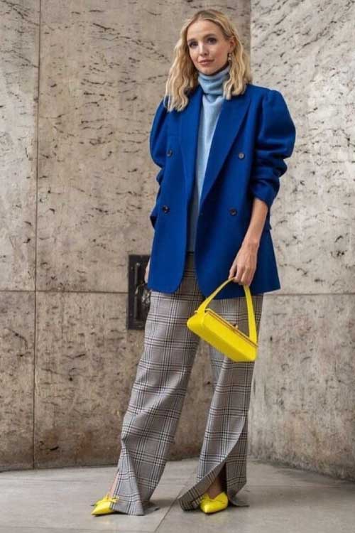 outfits-com-azul-rey-mujer