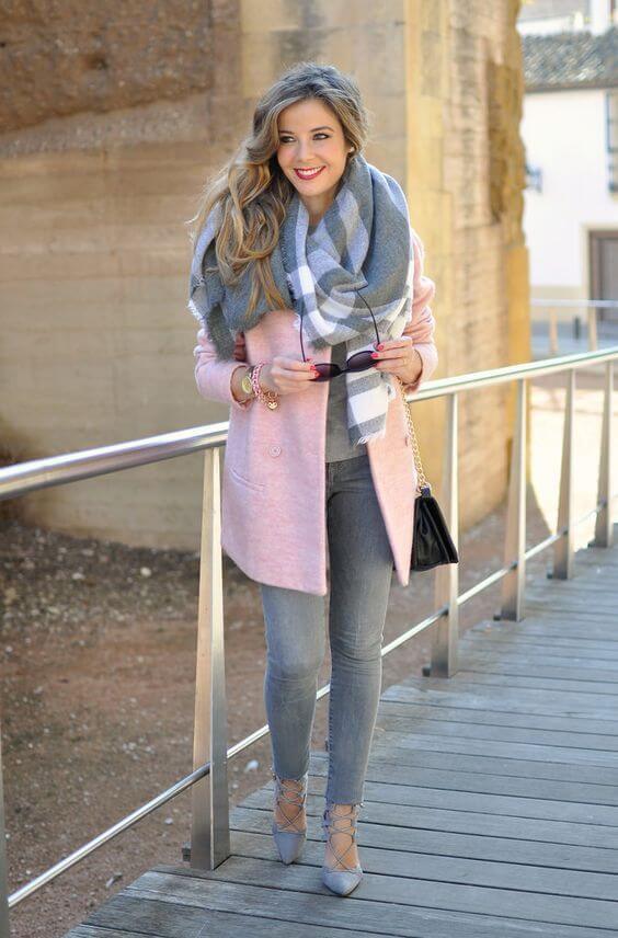 outfit-con-pantalon-gris-9