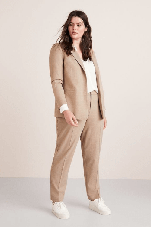 looks con pantalones para mujeres gorditas