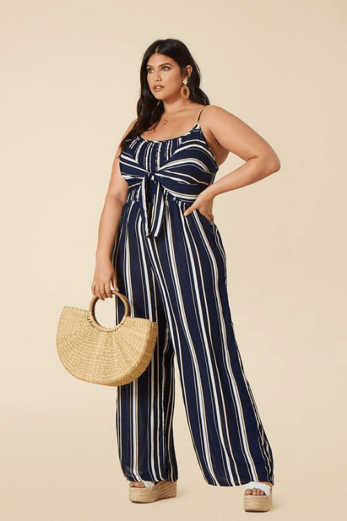 outfit con pantalones para mujeres gorditas