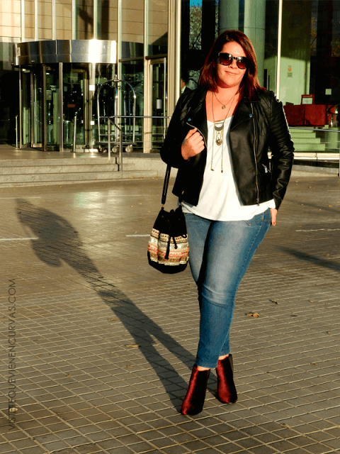outfits con botas para mujeres gorditas