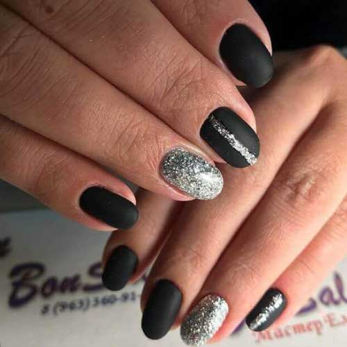 look-para-vestido-negro-con-plata-combinacion