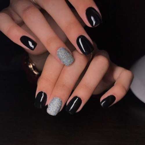 look-unas-para-vestido-negro-con-plata