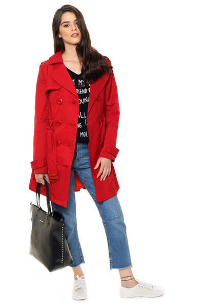 prendas-basicas-trench-rojo