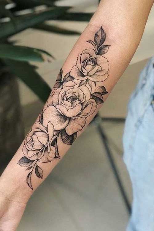 Tatuajes para mujer en el brazo, significado, diseño 2023