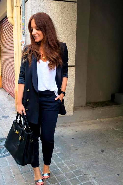 look-pantalon-azul-marino