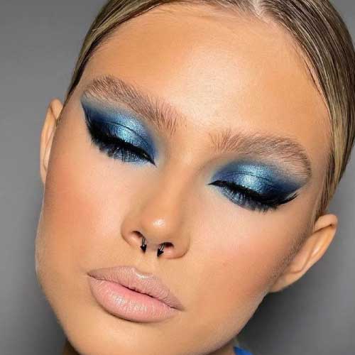 looks-maquillaje-ojos-para-vestido-azul